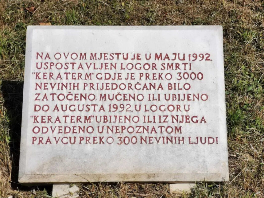 Imena 406 ubijenih ponovo odzvanjala prostorom bivšeg logora Keraterm