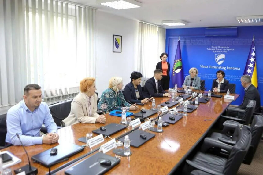 U Tuzlanskom kantonu potpisan Sporazum o korekciji koeficijenata najsloženijih poslova u zdravstvu