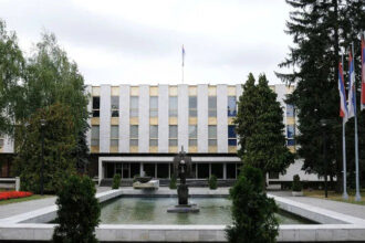 Dogovoren zajednički nastup šest stranaka u Rs na izborima: SDA, SDP, SBB, NES, PDA i BH Zeleni potpisuju sporazum
