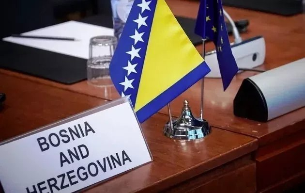 BiH na stolu velikih sila, a domaći akteri i dalje misle da vode igru, iako su Bećirovićeve garancije odavno istekle!