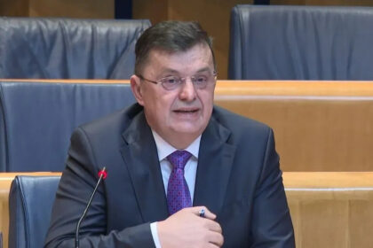 Upozorenje Tegeltiji: U UIO u toku prijem više od 200 zaposlenika, za Bošnjake ponovo nema mjesta!