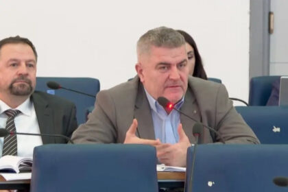 Šaljić za NAP: Dok 'Rad' kuburi s opremom, KS planira potrošiti milione na komunalnu policiju i dronove