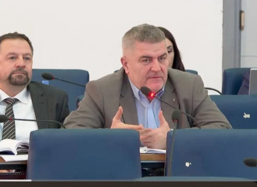 Šaljić za NAP: Dok 'Rad' kuburi s opremom, KS planira potrošiti milione na komunalnu policiju i dronove