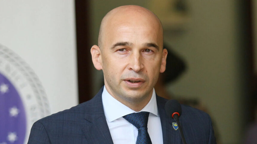Vlada ZDK potvrdila Plan upisa na Univerzitet u Zenici: Studijski programi moraju pratiti potrebe tržišta rada