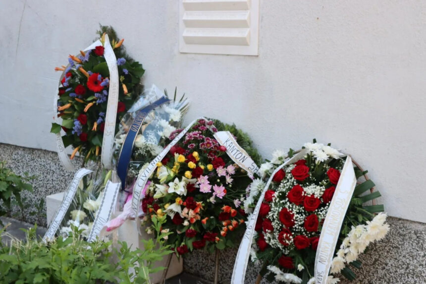 Obilježena 33. godišnjica ubistva sedmero djece u ulici Bakarevića na Bistriku