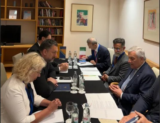 Konaković i Tajani razgovarali o OHR-u: Mora ostati do ispunjenja utvrđenih uslova
