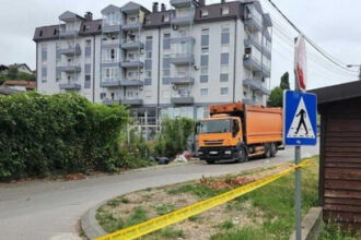 Aktivirana bomba: Eksplozija u Banjaluci u kamionu "Čistoće"