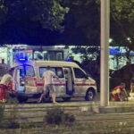 Povrede opasne po život: Traži se pritvor za vozača audija s čijeg je krovao pao 21-godišnjak