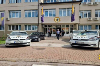 Tokom intervencije u slučaju porodičnog nasilja povrijeđen policajac: Napadač uhapšen