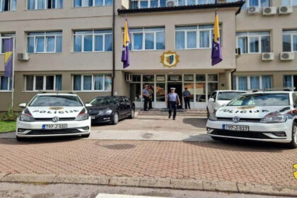 Tokom intervencije u slučaju porodičnog nasilja povrijeđen policajac: Napadač uhapšen