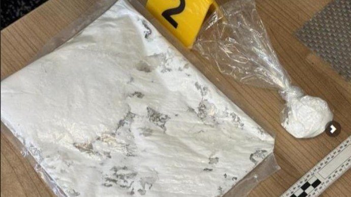 U akciji "Runner" uhapšen Almir Memić: Tokom pretresa pronađen spid i marihuana