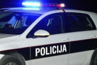 Težak udes na putu između Bosanskog Petrovca i Livna