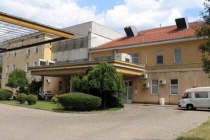 Petarda eksplodirala u ruci 22-godišnjeg muškarca u Mostaru