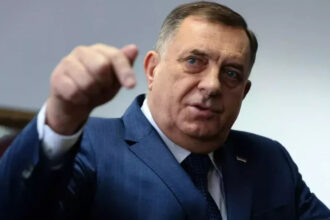 Dodik: Provjeriti imenovanje Crishocka, predviđa li Aneks 10 postojanje v.d. visokog predstavnika