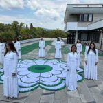 U Zagrebu izveden performans 'Cvijet istine i nade' povodom 31. godišnjice genocida u Srebrenici