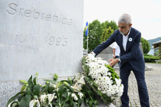 Gradonačelnik Londona Sadiq Khan iz Srebrenice: Sjećanje na genocid mora biti opomena cijelom svijetu