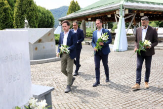 Posjeta delegacije Vlade KS Srebrenici potvrda kontinuirane podrške obilježavanju genocida
