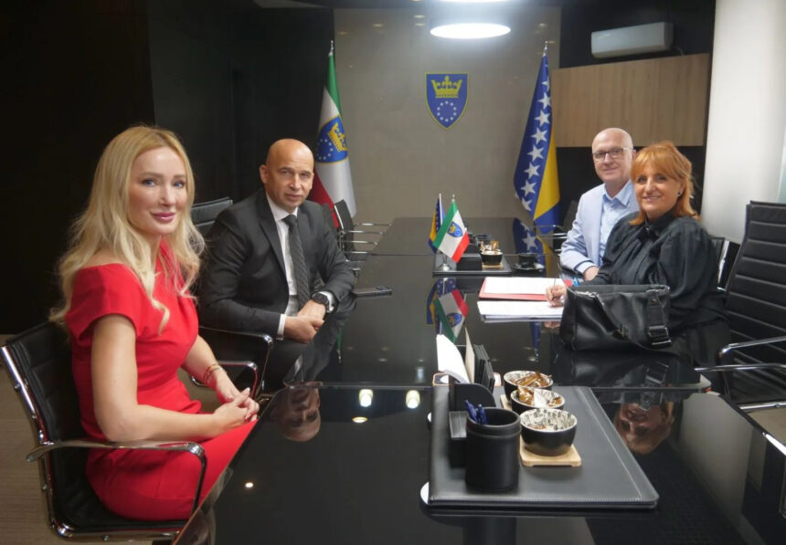 Pivić i Salčinović s predstavnicima Komore o unapređenju položaja sestrinske profesije