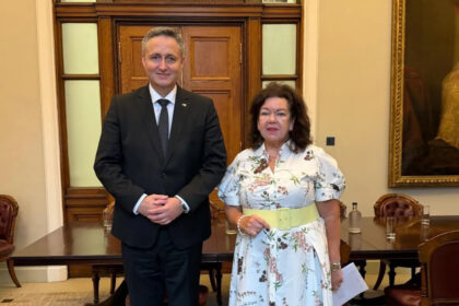 Bećirović s Pierce o političkoj i sigurnosnoj situaciji, izboru novog visokog predstavnika i euroatlantskom putu BiH