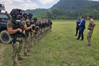 Obučenost, disciplina i profesionalnost: Pogledajte vježbu zeničkih specijalaca uz novo oružje i oklopna vozila