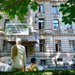 JAVNI PROTEST Zlostavljanje u vrtiću bez optužnice, roditelji i dječak pred Vladom Kantona Sarajevo