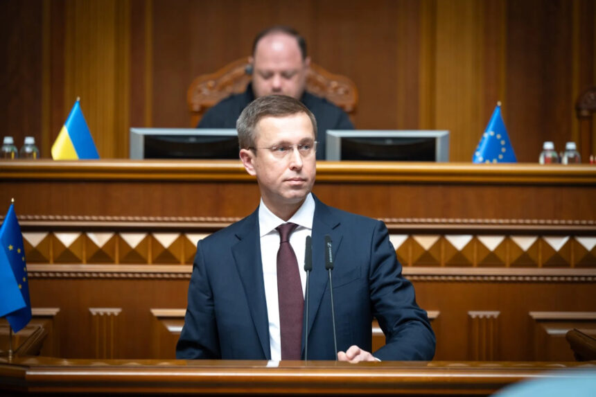 Novi ukrajinski premijer: Promjena na čelu za nastavak iste politike