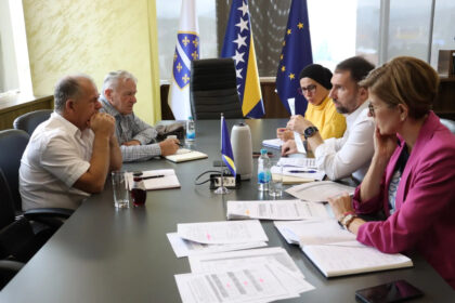 Delić sa rukovodstvom Saveza udruženja penzionera u FBiH: Penzije su i dalje male