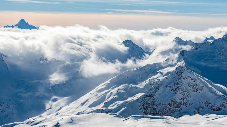Okončana opsežna potraga: Tijela poginulih bh. planinara evakuisana s padina Elbrusa i predata istražnim organima