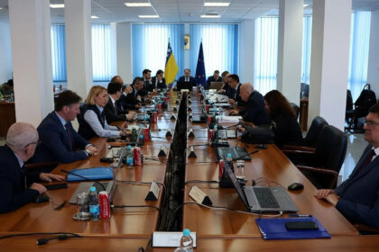 Vlada FBiH: Uredba o isplati neoporezive pomoći radnicima produžena do kraja godine