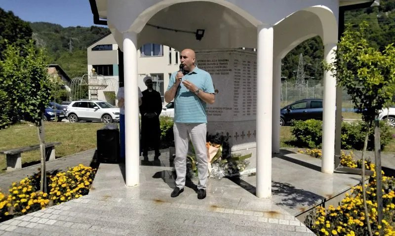 Obilježena 34. godišnjica oslobođenja Trnova