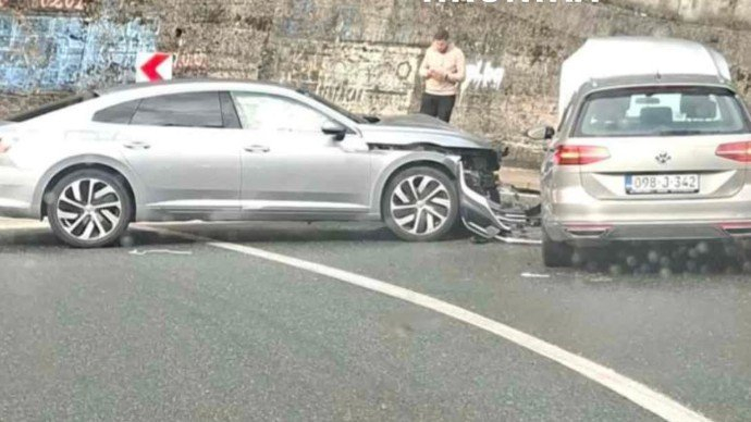 Rano jutros udes na Bradini, učestvovala dva putnička vozila