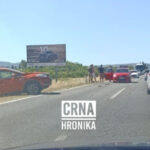 Teška saobraćajna nesreća kod Mostara: Vozač se zabio u dva automobila nakon što mu je pozlilo