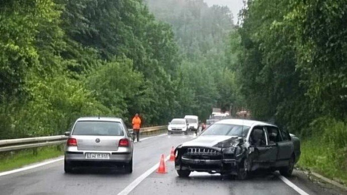 Lančani sudar kod Semizovca: Povrijeđene četiri osobe