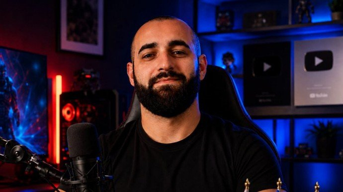 Određen pritvor YouTuberu Amiru Hadžiću Wiissttaa (32): Nakon što je osuđen za utaju poreza na društvenim mrežama vrijeđao tužioca