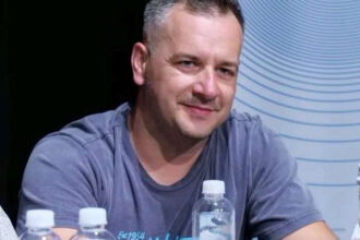Konjička „Copacabana oduševila Bugojno: Almir Alić glumac večeri na 54. Fedri