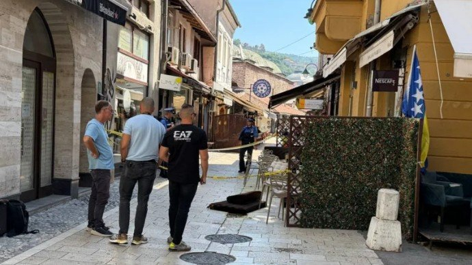 Oglasio se MUP KS o pucnjavi na Baščaršiji: Tragamo za akterima