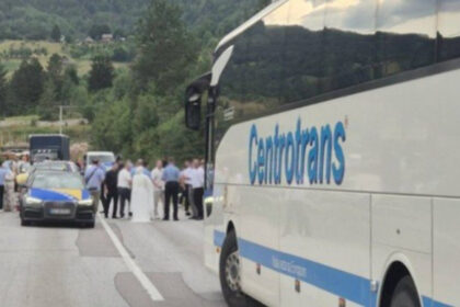 Oglasila se policija o tuči na putu Sarajevo - Sokolac