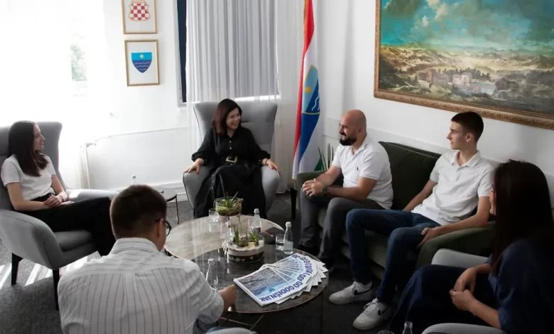 Premijerka Buhač pokroviteljica odlaska mostarskih gimnazijalaca na Međunarodnu olimpijadu u Kazahstan