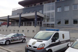Pucnjava u Hadžićima: Ranjen muškarac, napadač u bjekstvu