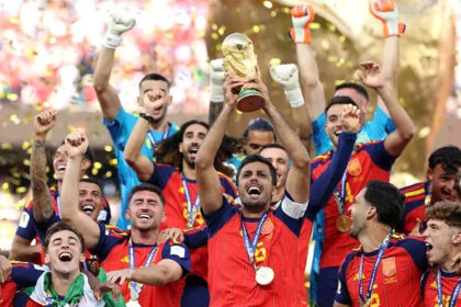 Španija podigla pehar svjetskog prvaka: Veliko slavlje na stadionu u New Jerseyju