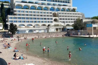 Koliko košta more ovog ljeta? Uporedili smo Neum i najtraženija mjesta u Albaniji