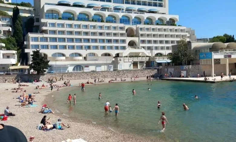 Koliko košta more ovog ljeta? Uporedili smo Neum i najtraženija mjesta u Albaniji