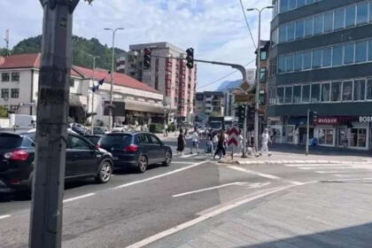 Zbog nestručnosti ili nebrige kilometarske gužve na M17: Kilometri kolona, godine obećanja