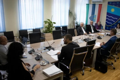 Nije bilo kvoruma: Propala sjednica Vlade HNK, ministri SDA i SDP-a nisu se pojavili