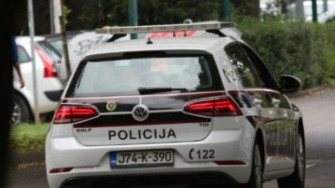 U saobraćajnoj nesreći u Moševićima kod Ilijaša povrijeđena jedna osoba