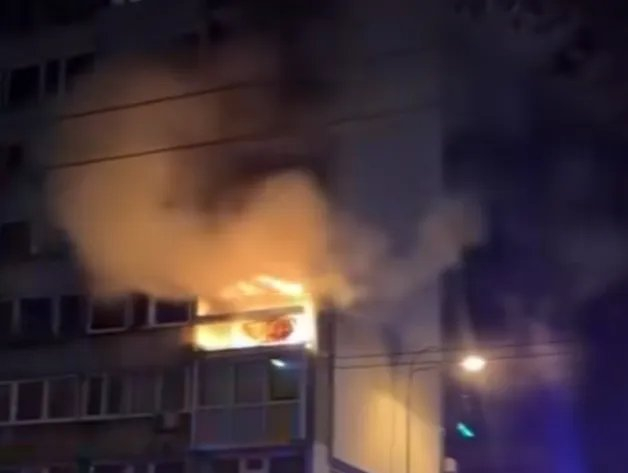 Gorio stan u Hrasnom, lakše povrijeđena tri policajca tokom intervencije