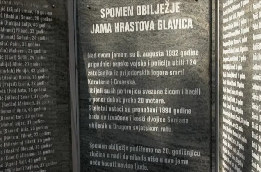 Hrastova glavica: Obilježena 34. godišnjica od ubistva 124 logoraša iz prijedorskih logora smrti