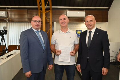 Vlada ZDK podržala samozapošljavanje 97 pripadnika boračke populacije: Za 10 godina pokrenuta 1.152 mala biznisa