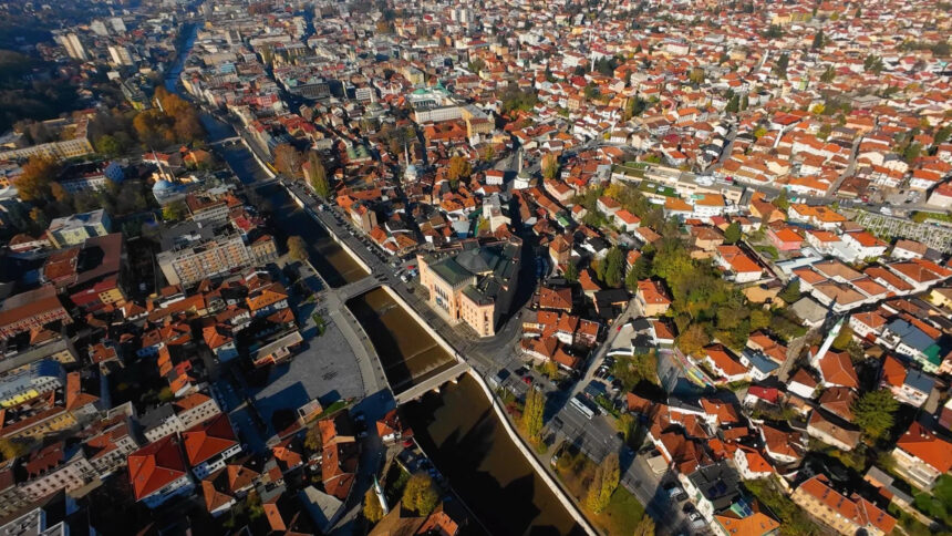 U julu 112.724 gostiju posjetilo Sarajevo, ostvareno 241.000 noćenja