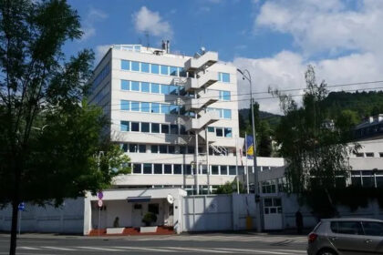 Zastupnici Trojke pisali OHR-u: Traže poseban pravni i administrativni status za Memorijalni centar Srebrenica